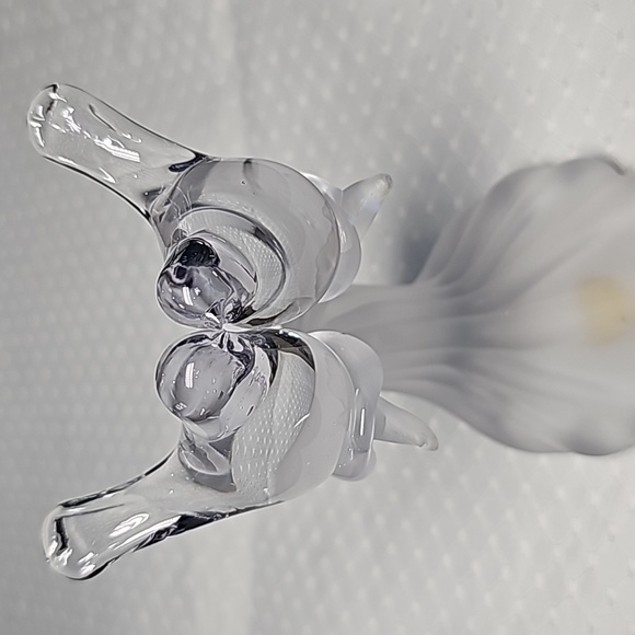 Crystal Glass Kissing Birds Sculpture - Picture 6 of 6